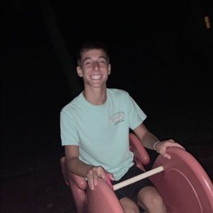 Meet your Posher, Chase